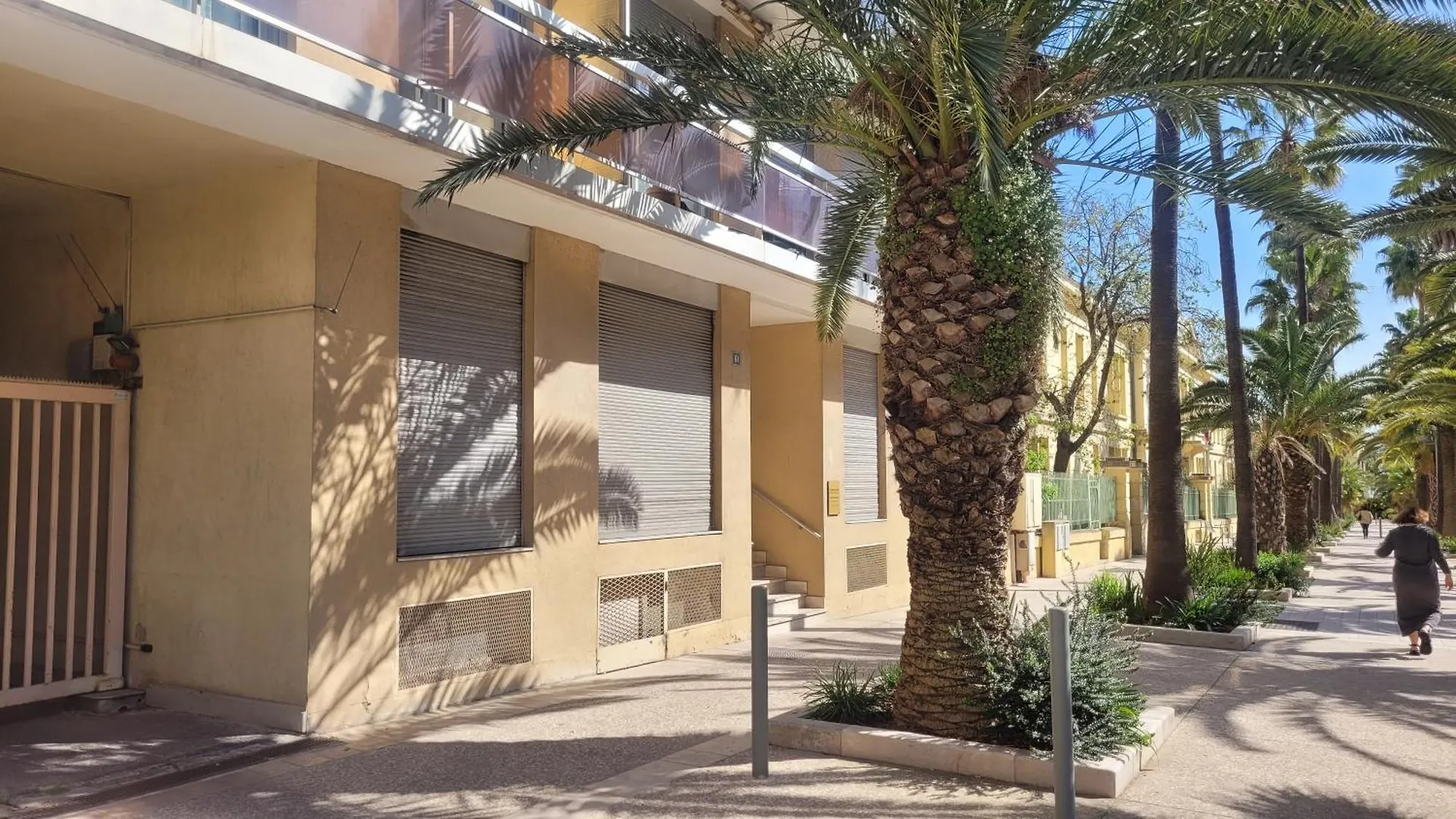 Spacieux T4 Renove En Plein Coeur De Hyeres Ideal Pour Des Vacances En Famille 0*,  France