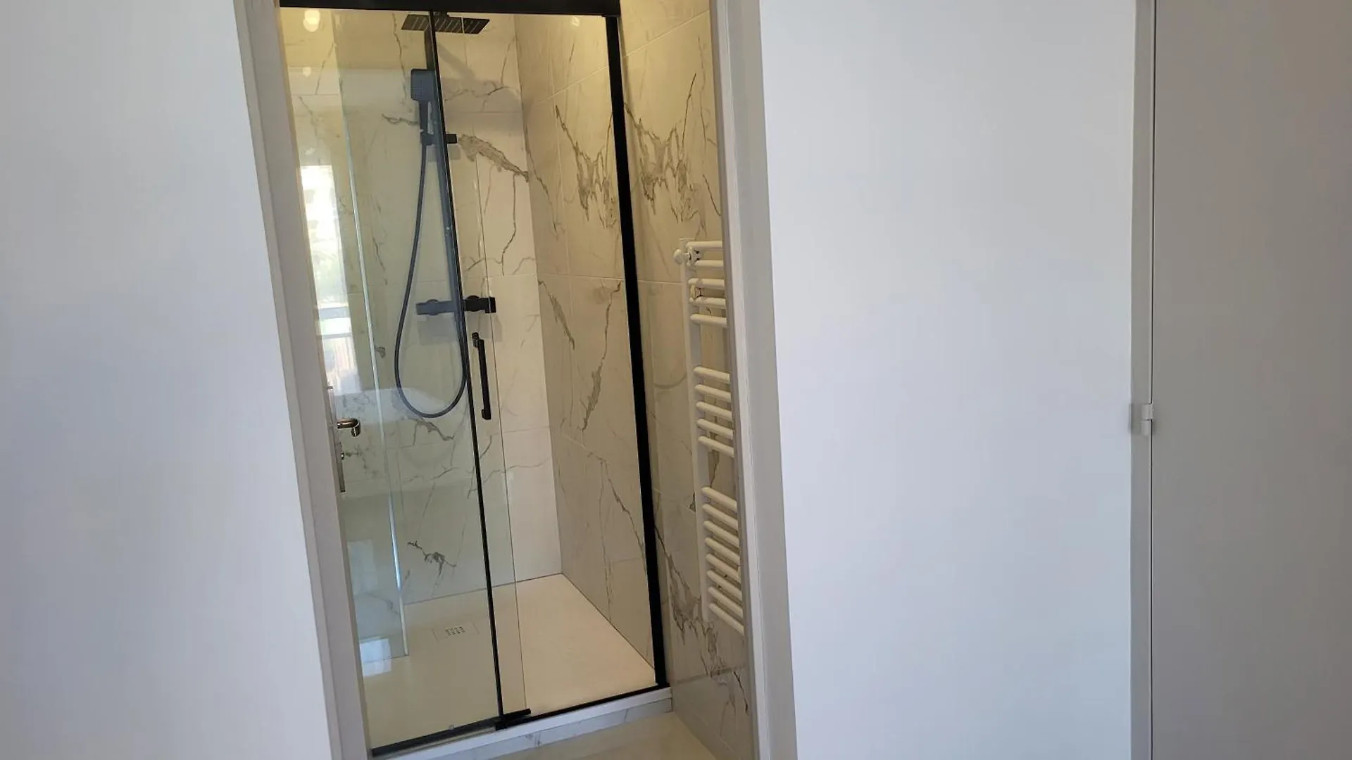 Spacieux T4 Renove En Plein Coeur De Hyeres Ideal Pour Des Vacances En Famille Apartment