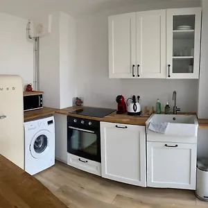 Centre Ville, Terrasse 20m2, Plancha Et Vue Hyères