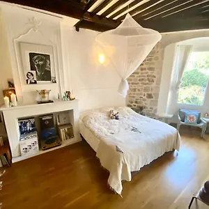  Aparthotel La Sainte Claire